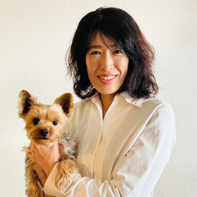 認定ペットシッター/愛玩動物飼養管理士/愛玩動物介護士の資格を持つ犬、猫、小動物(鳥)担当のMana Sawadaさん